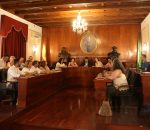 El Pleno de organización aprueba las dedicaciones exclusivas y parciales para el Alcalde y 5 concejales de PSOE y 2 de IU