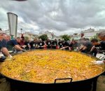 Paella gigante, gachas y sopaipas para el Día de los Santos