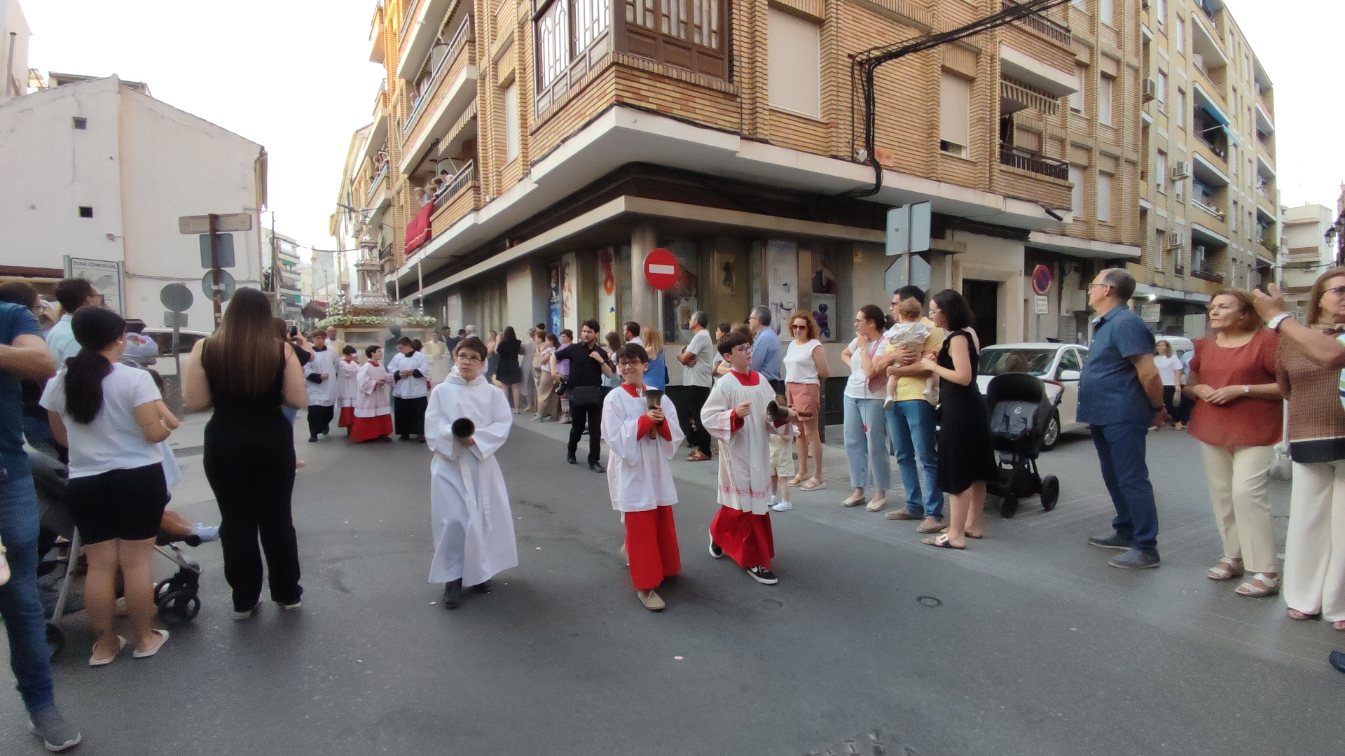 El Corpus Christi llena de solemnidad las calles de Montilla – Carmina ...