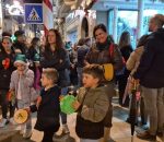 La ‘Panderetuna’ llena de villancicos y panderetas las calles de Montilla